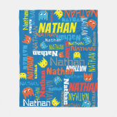 Nathanの名前をカスタムするピクセル賭博のキャラクターのグラフィック フリースブランケット (正面)