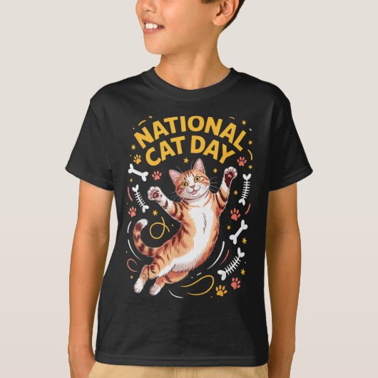 National Cat Day Cute Tabby Kitty Celebration Happ Tシャツ (正面)