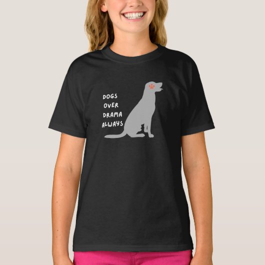 NATIONAL DOG DAY DOGS OVER DRAMA ALWAYS PETS LOVER Tシャツ (正面)