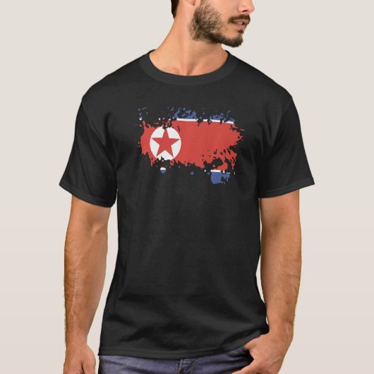 National Flag of North Korea souvenir  for men wom Tシャツ (正面)