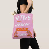 Native American heritage month pink tote bag トートバッグ (クローズアップ)