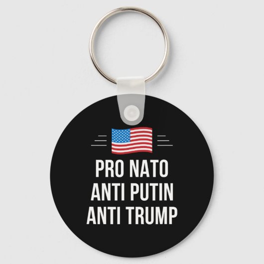 Nato -アンチプーチン – アンチトランプ –  キーホルダー (正面)