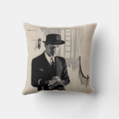 natty 20年代の氏シャープによって服を着せられる人 クッション (裏面)