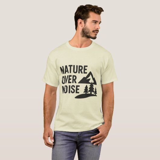 Nature Over Noise – Minimalist Typography Quote Tシャツ (正面フル)