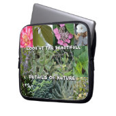 nature texte fleur feuille vert jardin printemps ラップトップスリーブ (正面左)