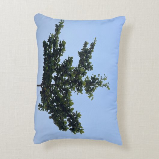 Nature's Harmony Pillow - Trees and Skies in Perfe アクセントクッション (裏面(縦))