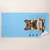 Naughty German Shepherd ビーチタオル (正面)