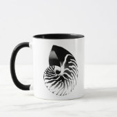 Nautilusシェル – 黒、灰色、白 マグカップ (左)
