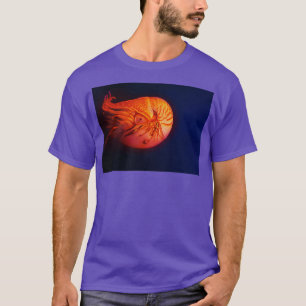 Nautilus at Aquarium Tシャツ