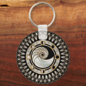 Nautilus Shell – 月の位相 キーホルダー (正面)