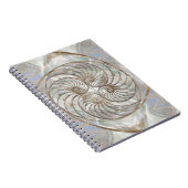 Nautilus Shell – 真珠と金ゴールドの母 ノートブック (右側)