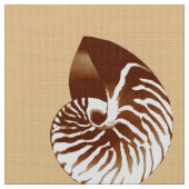 Nautilus Shell – 茶色、白、ベージュ ファブリック (クローズアップ)