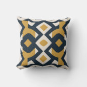 Navy and Gold Geometric Mediterranean Tile  クッション (正面)