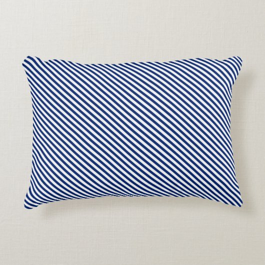 Navy and White Angled Stripes アクセントクッション (正面)