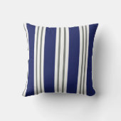 Navy Blue and White Coastal Stripes クッション (裏面)