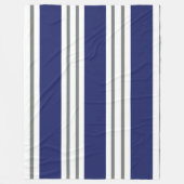 Navy Blue and White Coastal Stripes フリースブランケット (正面)