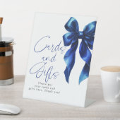 Navy Blue Bow Cards and Gifts Bridal Shower 台座サイン (インサイチュ)