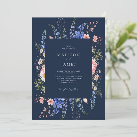 Navy Blue Minimalist Wildflower Floral Wedding 招待状 (スタンド正面)