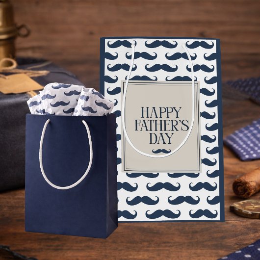 Navy Blue Mustache Pattern Happy Father's Day ミディアムペーパーバッグ