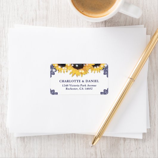 Navy Blue Sunflower Rustic Wedding Address Labels ラベル (インサイチュ)