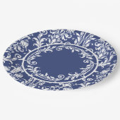 Navy Blue White Damask Floral Swirls Sophisticated ペーパープレート (アングル)