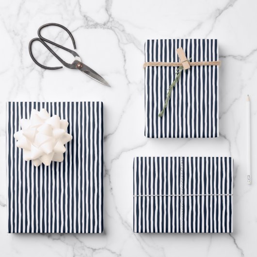 Navy Blue & White Wonky Stripes ラッピングペーパーシート (正面)