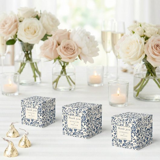 Navy Chinoiserie Floral Wedding Thank You フェイバーボックス