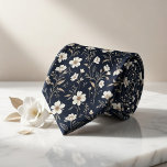 Navy Floral ネクタイ<br><div class="desc">Elevate your style with poetic elegance using this breathtaking midnight navy necktie blooming with delicate florals! A graceful pattern of petite white blossoms, shimmering gold and beige foliage, slender stems, tiny leaves, and airy botanical sprigs creates a luxurious, vintage-inspired meadow scene against a deep, rich navy background. This sophisticated yet...</div>