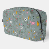 Necessaire for children with flower print. ドップキット (右コーナー)
