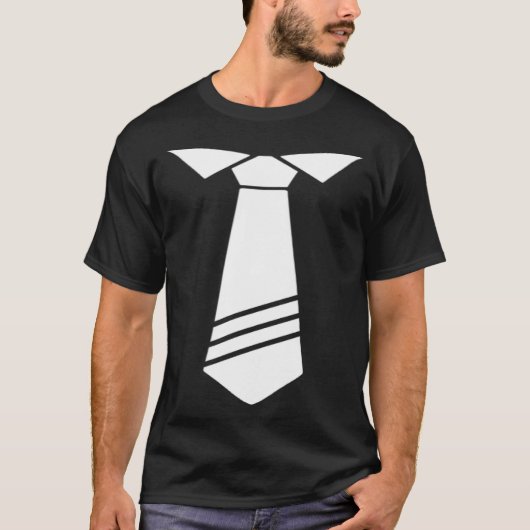 Necktie Dress for Weddings triggered buffalo Tシャツ (正面)