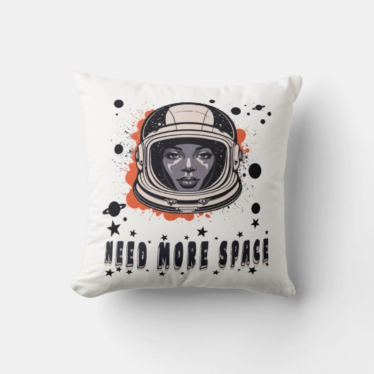 Need More Space – Astronaut Throw Pillow クッション (正面)