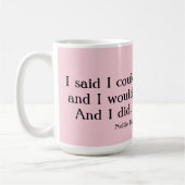 Nellieが付いているコーヒー コーヒーマグカップ (左)