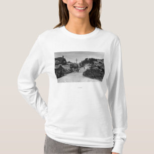 Nelscottのオレゴンの町の眺めの海前部コテージ Tシャツ