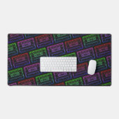 Neon Cassette Desk Mat – Red Green デスクマット (キーボード&マウス)