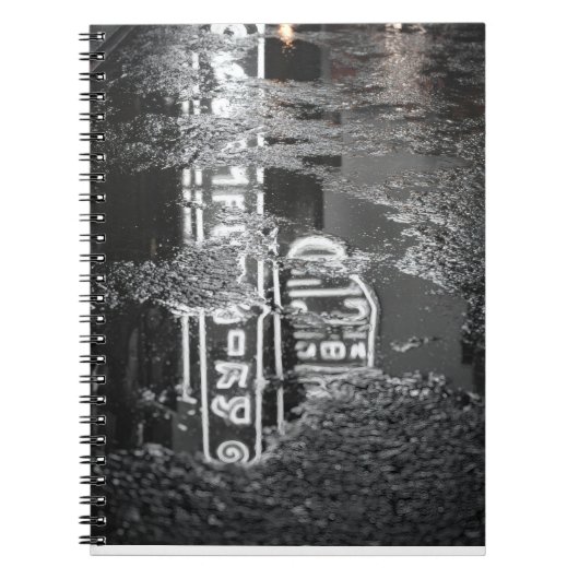 Neon Diner Reflection Rain Notebook ノートブック (正面)