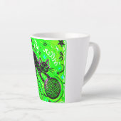 Neon Green Black Cat カフェラテマグ (右アングル)
