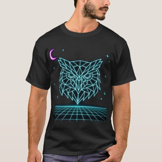 Neon Owl Synthwave - Retro Night Watcher Tee Tシャツ (正面)