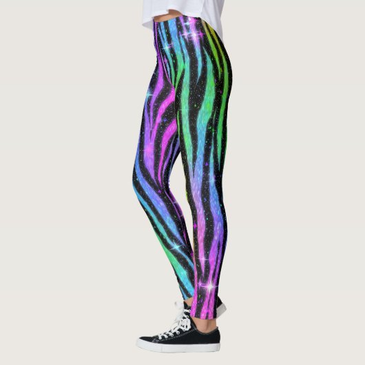 Neon Rainbow Zebra 90s Nostalgia Leggings レギンス (左)