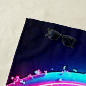 Neon Smile: Bright Happy Glow Design ビーチタオル (インサイチュ)