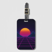Neon Sunset Grid – Retro-Futuristic Synthwave Stic ラゲッジタグ (正面縦)