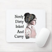 Nerdy Dirty Inked &;曲線の愛読者の入れ墨 マウスパッド (マウス)