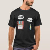 Nerdy Father Floppy Disk Flash Drive Computer Geek Tシャツ (正面)
