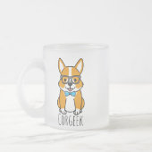 Nerdy Hipster Corgi with Glasses and Bowtie フロストグラスマグカップ (左)