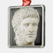 Neroのバスト メタルオーナメント (左)