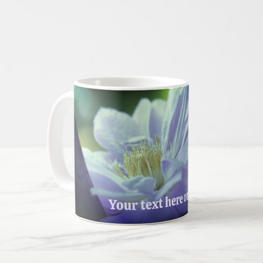 Nestled Clematis Flower Personalized コーヒーマグカップ (正面左)