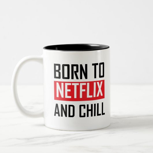 netflix生まれとchill引用文 ツートーンマグカップ (左)