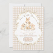 Neutral Gingham Bunnies Twins Baby Shower 招待状 (正面)