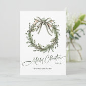 Neutral Minimalist Boho Christmas Wreath Photo シーズンカード (スタンド正面)