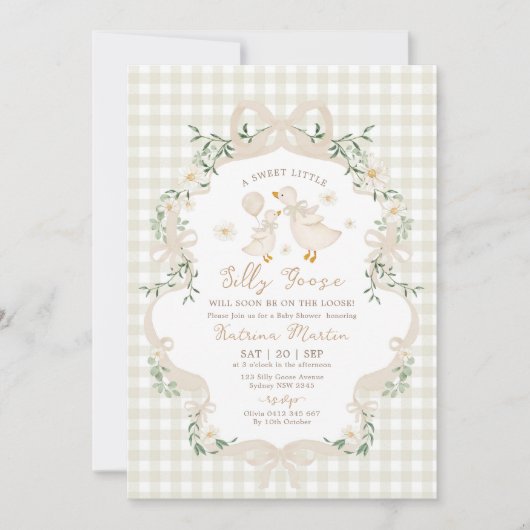 Neutral Silly Goose Beige Bow Gingham Baby Shower 招待状 (正面)