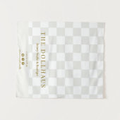 Neutral Tan Checkered Business Name Table Runner タペストリー (正面(横))